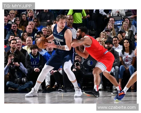 科比绝杀国王精彩瞬间回顾湖人逆转胜利的传奇时刻